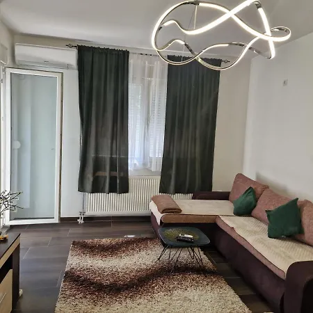 Apartman Old Street 45m2 *